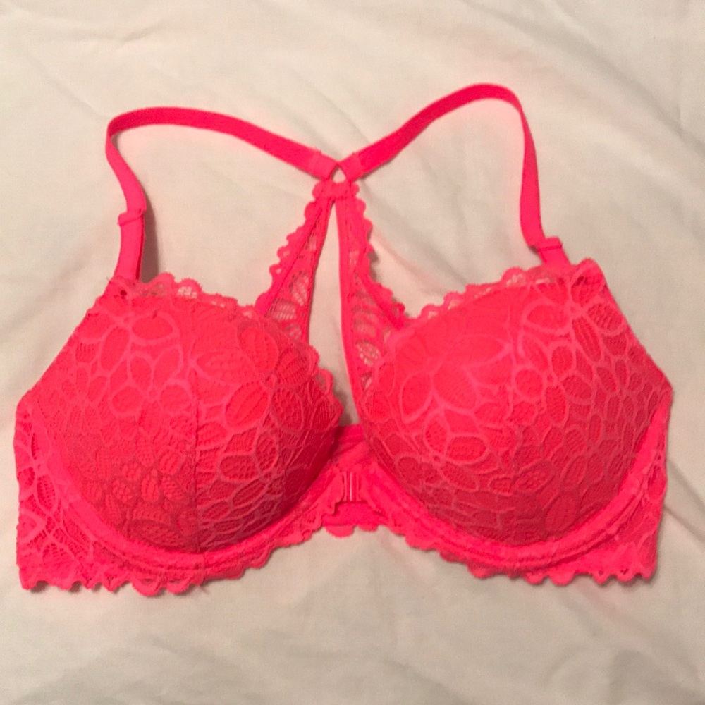Victoria’s Secret Pink Date Racerback!